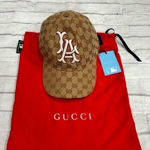 Gucci LA Hat - 2018 Winter Collection - Limited Edition